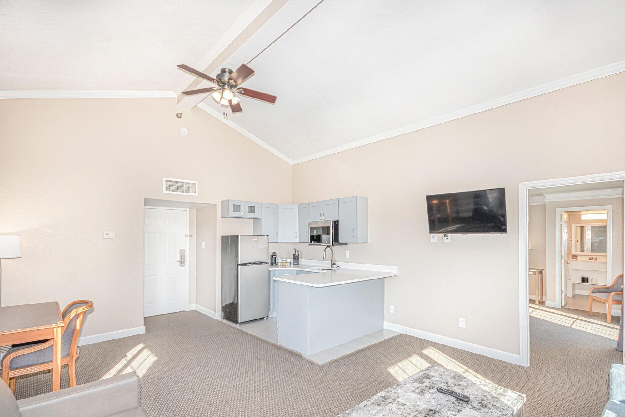 Casa Bella Inn & Suites Extended Stay Tallahassee Eksteriør billede