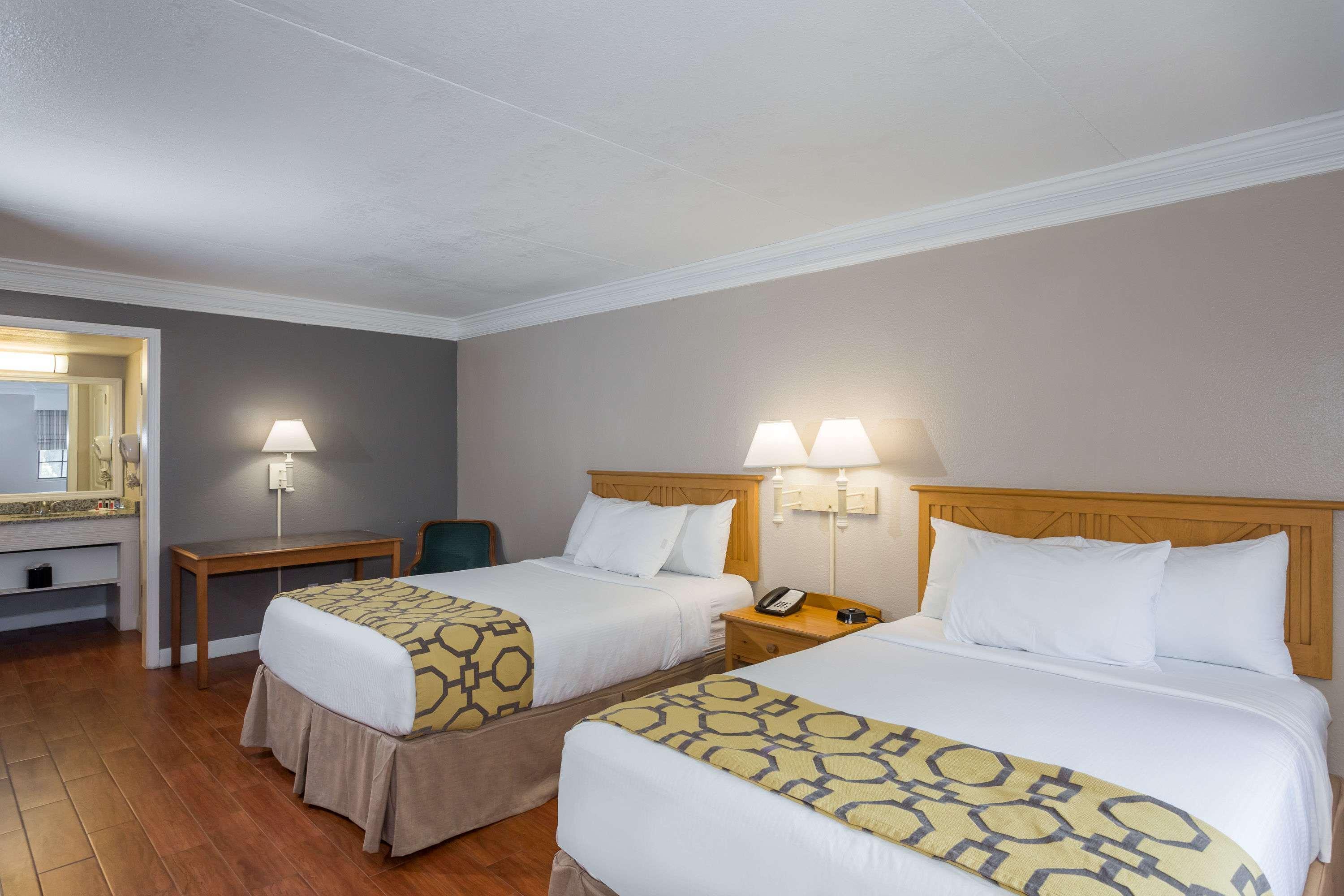 Casa Bella Inn & Suites Extended Stay Tallahassee Eksteriør billede