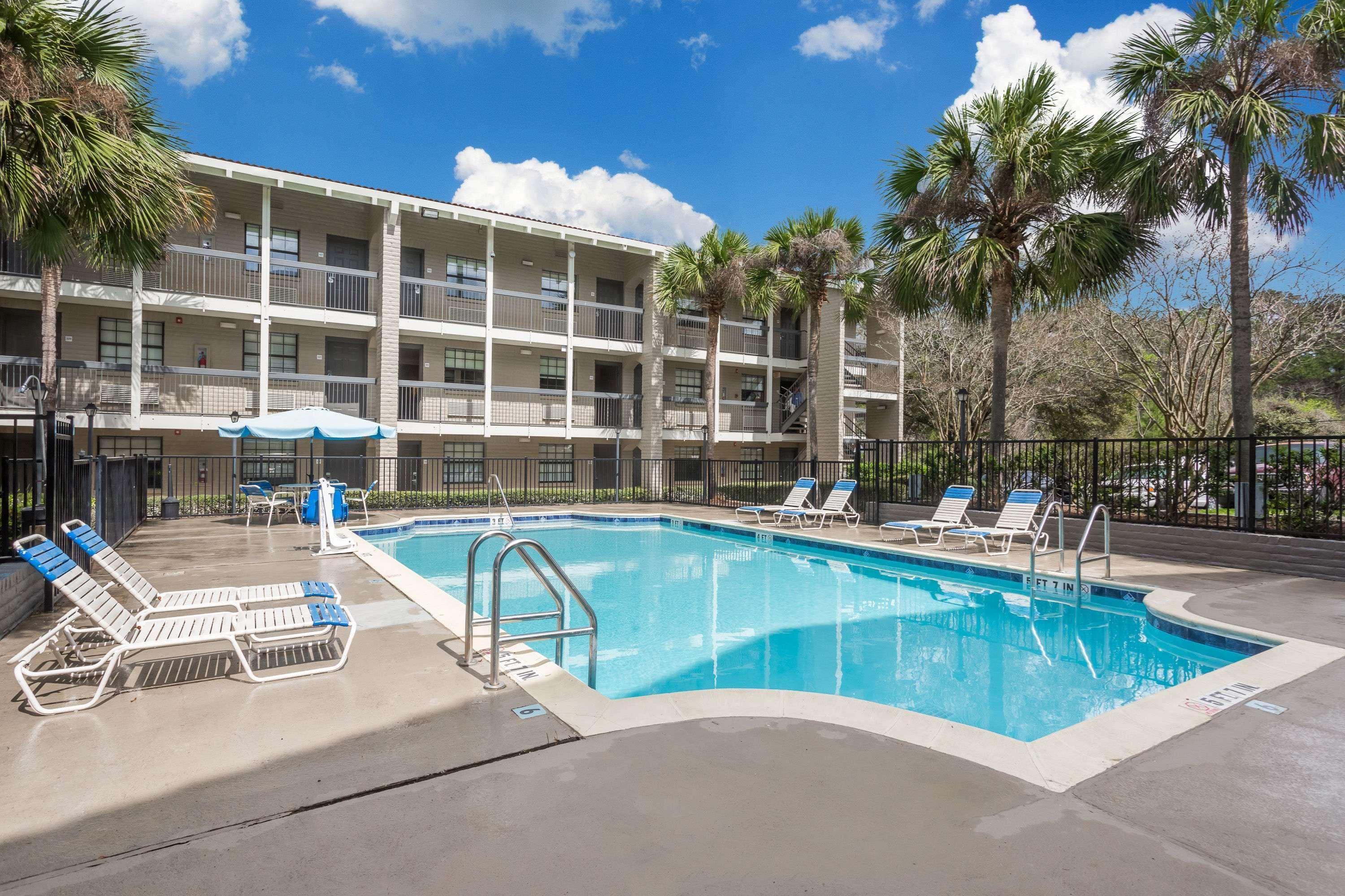 Casa Bella Inn & Suites Extended Stay Tallahassee Eksteriør billede